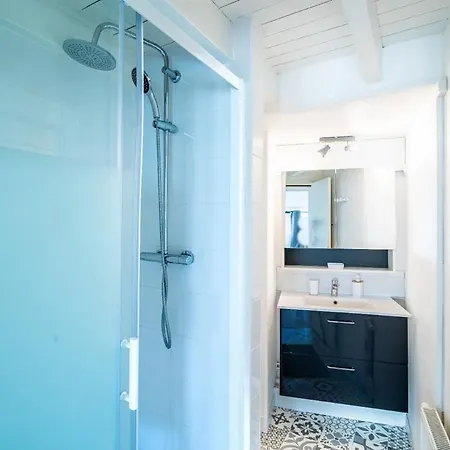 아파트 Le Petit Nid En Haut, En Duplex *