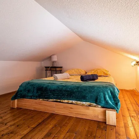 Le Petit Nid En Haut, En Duplex 리모주