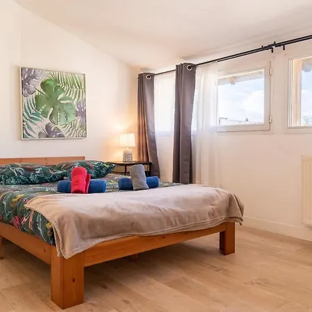 아파트 Le Petit Nid En Haut, En Duplex *